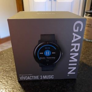 Vivoactive 3 music by Garmin